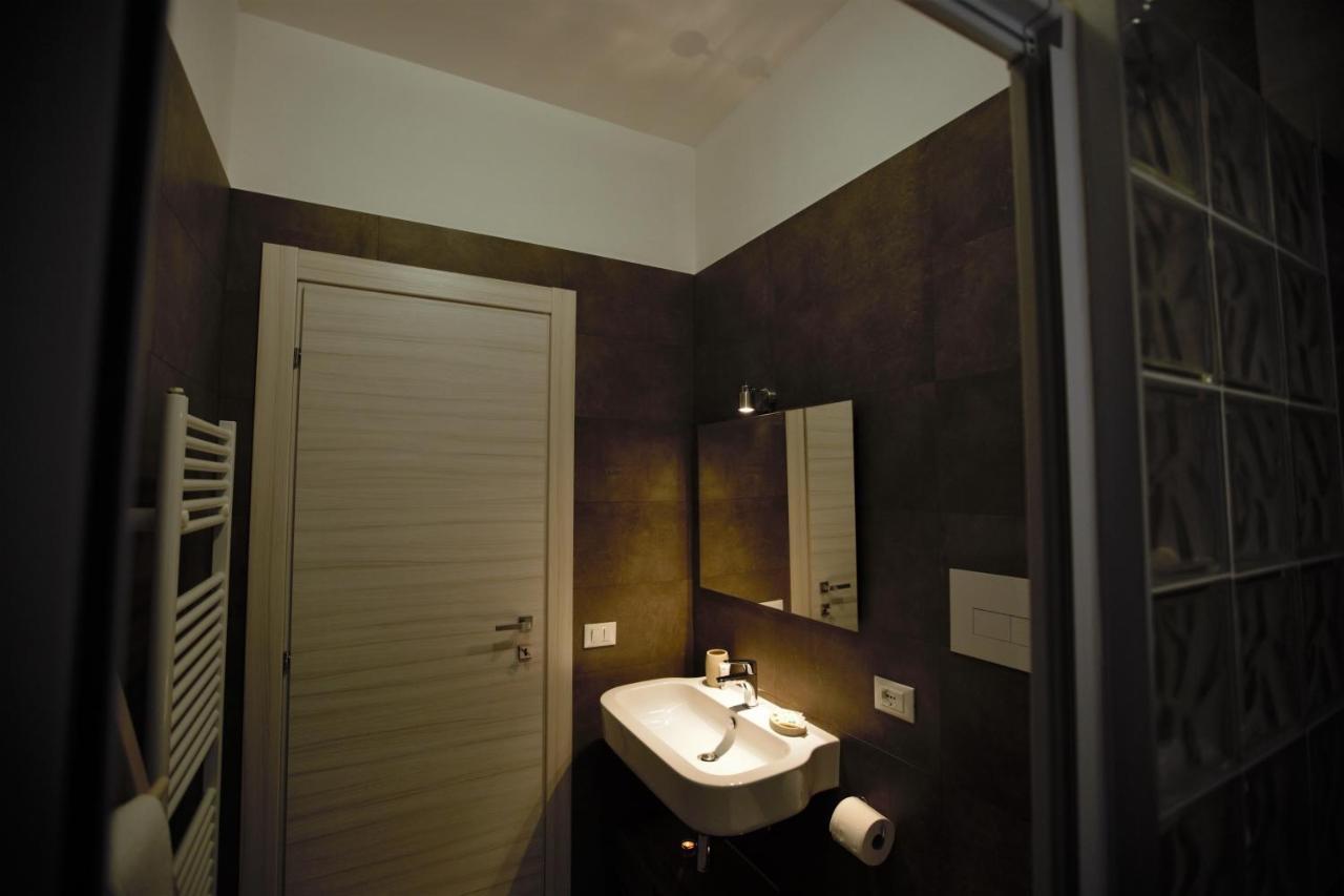 Phalanthos Taranto Bed and Breakfast Buitenkant foto