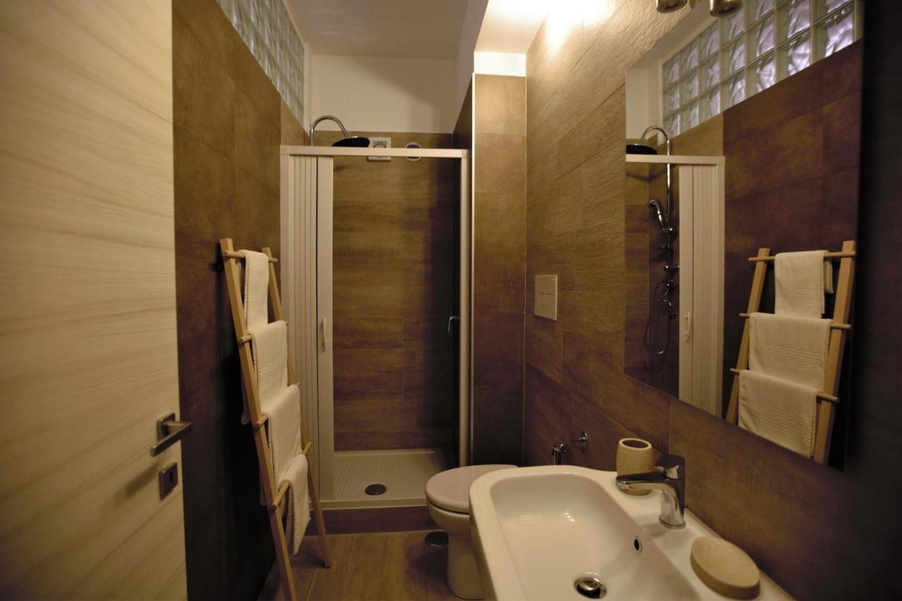 Phalanthos Taranto Bed and Breakfast Buitenkant foto